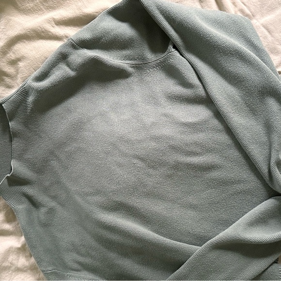 Dynamite mock neck sweater - Picture 2 of 3